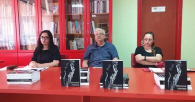 Представљање књиге Црне мараме Сребренице др Радомира Павловића