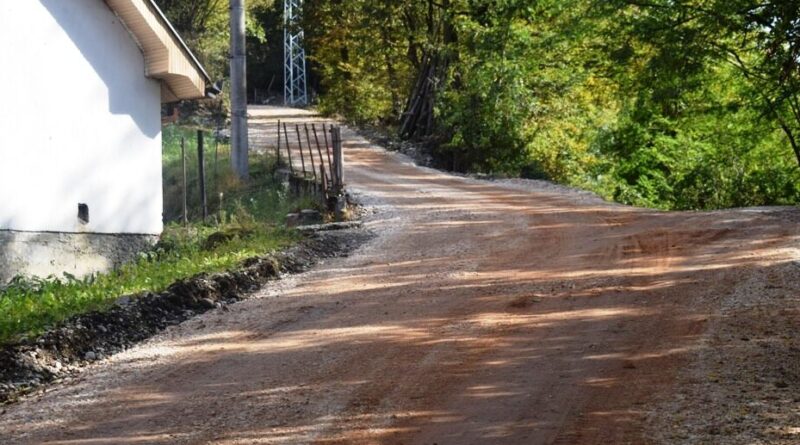 Podloga Зa asfaltiranje na putu za Pepelj