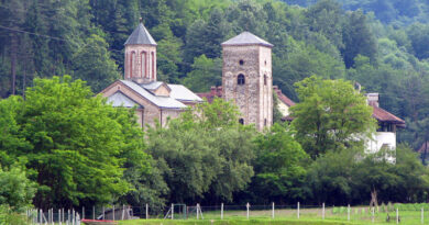 Манастир Рача - Фото Википедиа