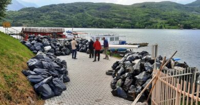 Из језера извађено 50о џакова разног смећа