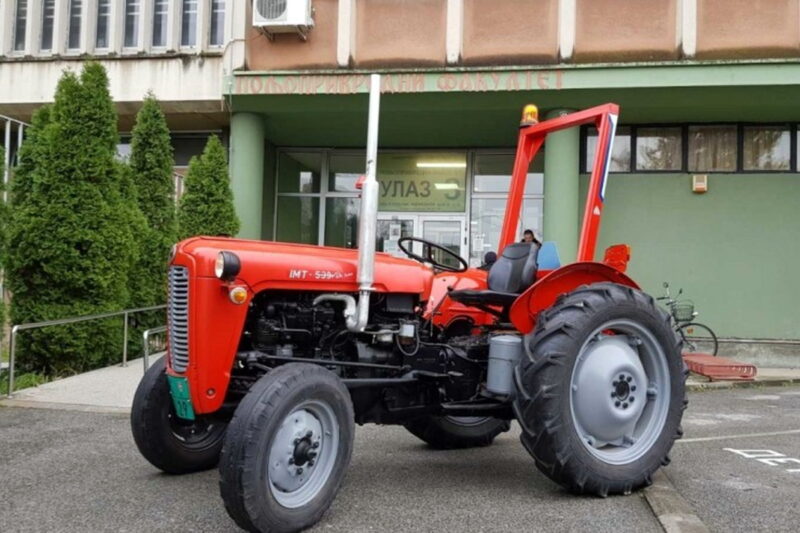 ram-za-traktor