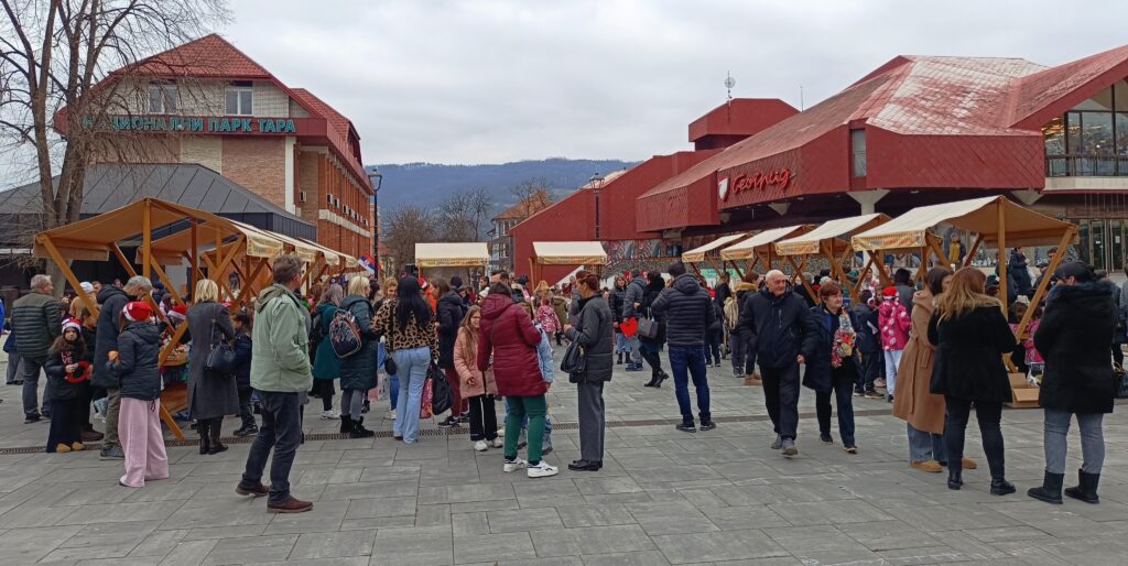 Новогодишњи базар 05